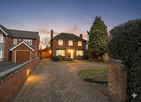 3 bedroom Detached house for sale in Broom Leys Road, Coalville, LE67