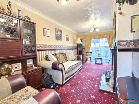 3 bedroom Town house for sale in Melrose Road, Thringstone, LE67