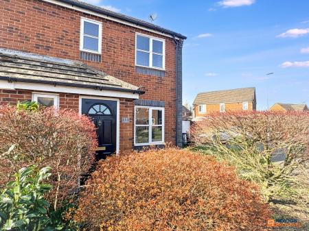 3 bedroom Semi-detached house for sale in Maynard Close, Bagworth, LE67