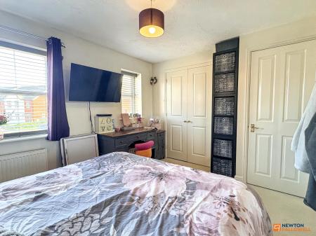 3 bedroom Semi-detached house for sale in Maynard Close, Bagworth, LE67