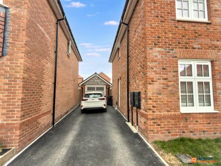 3 bedroom Detached house for sale in George Gadsby Mews, Hugglescote, LE67