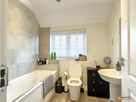 3 bedroom Detached house for sale in George Gadsby Mews, Hugglescote, LE67