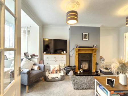 3 bedroom Detached house for sale in Ashford Road, Whitwick, LE67