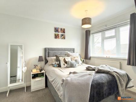 3 bedroom Detached house for sale in Ashford Road, Whitwick, LE67