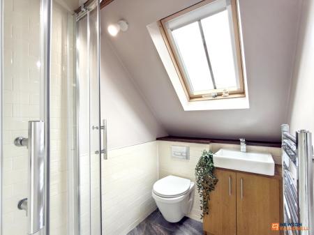 3 bedroom Semi-detached house for sale in The Green, Markfield, LE67