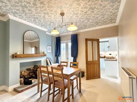 2 bedroom Terraced House for sale in Battram Road, Ellistown, LE67
