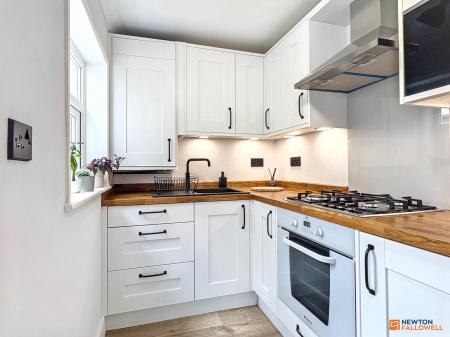 2 bedroom Terraced House for sale in Battram Road, Ellistown, LE67