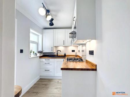 2 bedroom Terraced House for sale in Battram Road, Ellistown, LE67