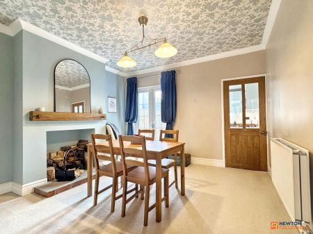 2 bedroom Terraced House for sale in Battram Road, Ellistown, LE67
