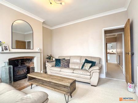 2 bedroom Terraced House for sale in Battram Road, Ellistown, LE67