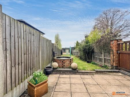 2 bedroom Terraced House for sale in Battram Road, Ellistown, LE67