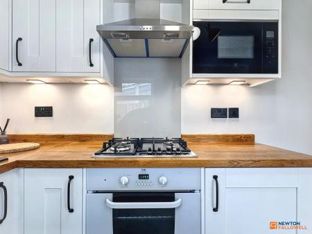 2 bedroom Terraced House for sale in Battram Road, Ellistown, LE67