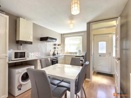 2 bedroom Semi-detached house for sale in Oxford Street, Coalville, LE67