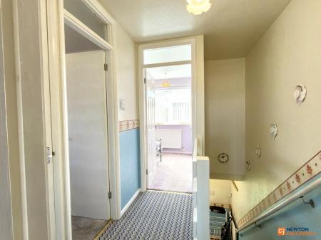 2 bedroom Semi-detached house for sale in Oxford Street, Coalville, LE67