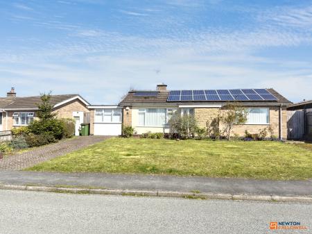 Oakham Drive, Coalville, LE67