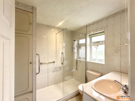 2 bedroom Detached house for sale in St Saviours Road, Coalville, LE67