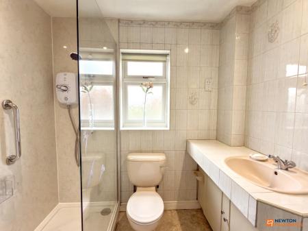 2 bedroom Detached house for sale in St Saviours Road, Coalville, LE67
