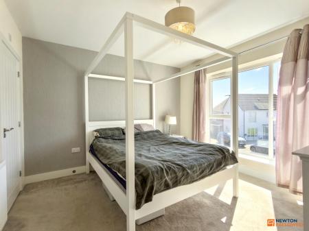 4 bedroom Detached house for sale in Buckthorn Road, Ravenstone, LE67