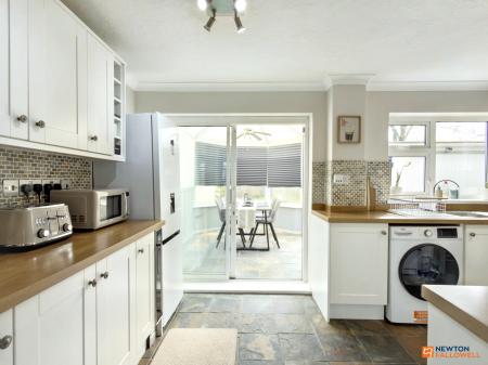 2 bedroom Semi-detached house for sale in St Denys Crescent, Ibstock, LE67