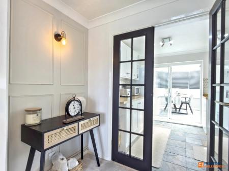 2 bedroom Semi-detached house for sale in St Denys Crescent, Ibstock, LE67