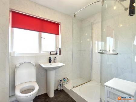 3 bedroom Semi-detached house for sale in Melrose Road, Thringstone, LE67