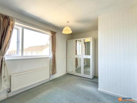 3 bedroom Semi-detached house for sale in Melrose Road, Thringstone, LE67