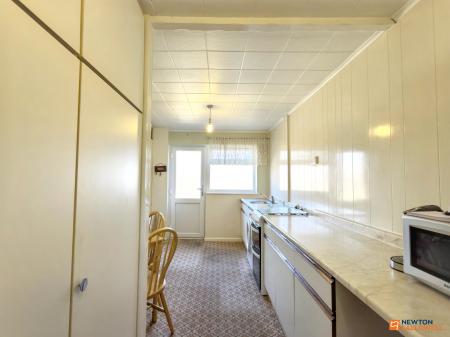 3 bedroom Semi-detached house for sale in Melrose Road, Thringstone, LE67