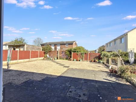 3 bedroom Semi-detached house for sale in Melrose Road, Thringstone, LE67