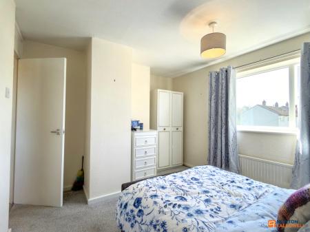 3 bedroom Semi-detached house for sale in Melrose Road, Thringstone, LE67