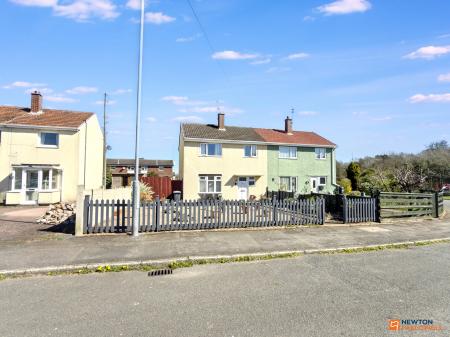 3 bedroom Semi-detached house for sale in Melrose Road, Thringstone, LE67