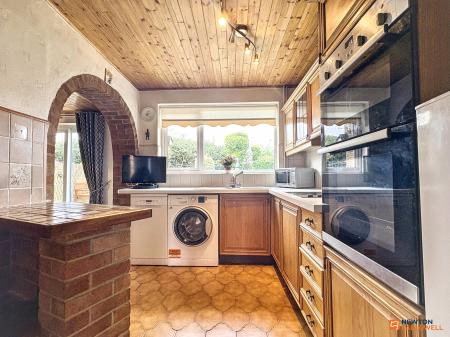 3 bedroom Detached house for sale in Cotsmore Close, Heather, LE67