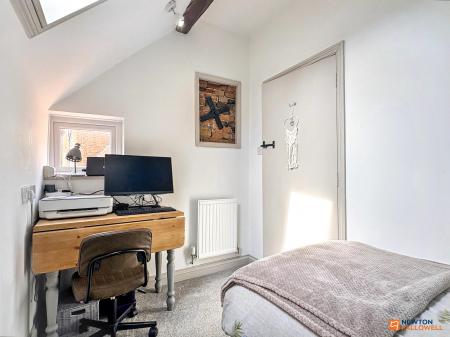 3 bedroom Barn Conversion for sale in Dennis Street, Hugglescote, LE67