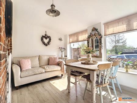 3 bedroom Barn Conversion for sale in Dennis Street, Hugglescote, LE67