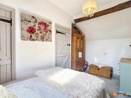 3 bedroom Barn Conversion for sale in Dennis Street, Hugglescote, LE67