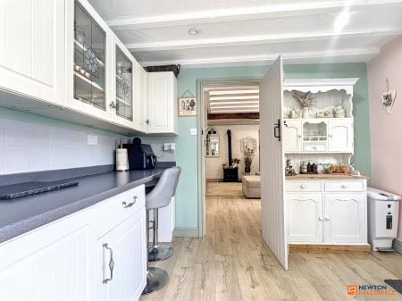 3 bedroom Barn Conversion for sale in Dennis Street, Hugglescote, LE67