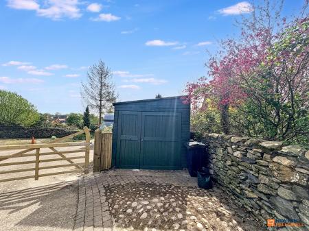 3 bedroom Barn Conversion for sale in Dennis Street, Hugglescote, LE67