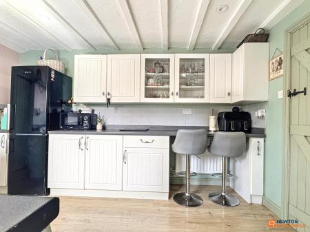 3 bedroom Barn Conversion for sale in Dennis Street, Hugglescote, LE67