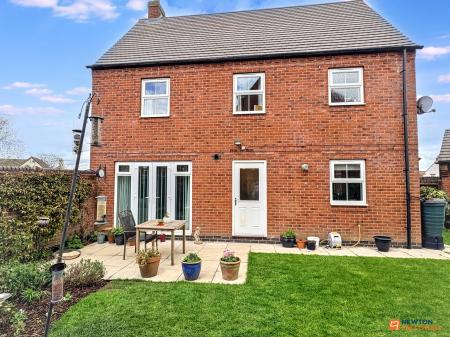 3 bedroom Detached house for sale in Headstock Close, Coalville, LE67
