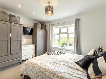 3 bedroom Semi-detached house for sale in Ashby Road, Coalville, LE67