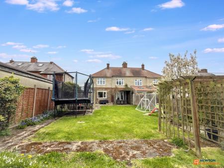 3 bedroom Semi-detached house for sale in Ashby Road, Coalville, LE67