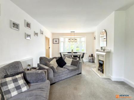 3 bedroom Semi-detached house for sale in Ashby Road, Coalville, LE67