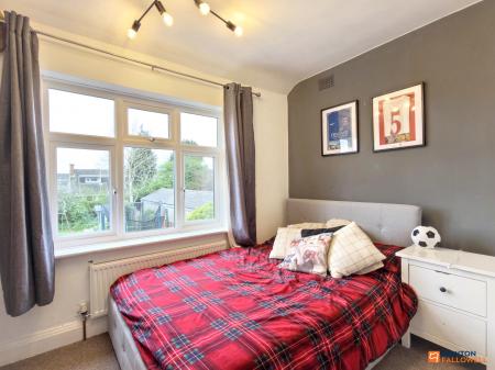 3 bedroom Semi-detached house for sale in Ashby Road, Coalville, LE67