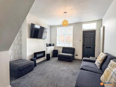 2 bedroom Terraced House for sale in Grange Road, Ibstock, LE67