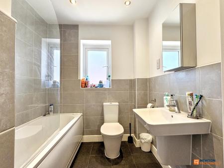 3 bedroom Detached house for sale in Lewis Close, Ibstock, LE67