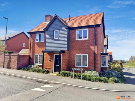 3 bedroom Detached house for sale in Lewis Close, Ibstock, LE67