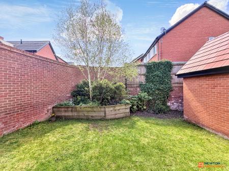 3 bedroom Detached house for sale in Lewis Close, Ibstock, LE67