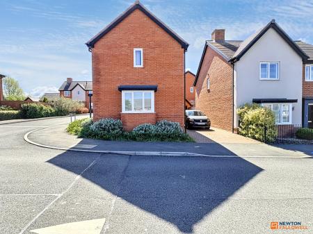 3 bedroom Detached house for sale in Lewis Close, Ibstock, LE67