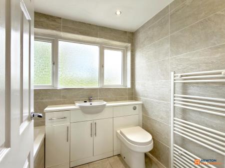 3 bedroom Semi-detached house for sale in Parkdale, Ibstock, LE67