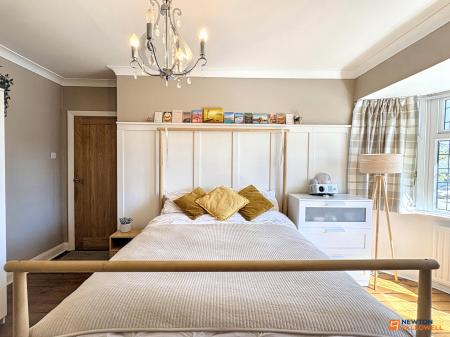 3 bedroom Semi-detached house for sale in Forest Road, Coalville, LE67