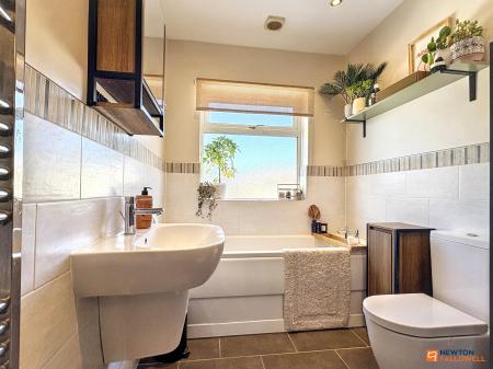 3 bedroom Semi-detached house for sale in Forest Road, Coalville, LE67